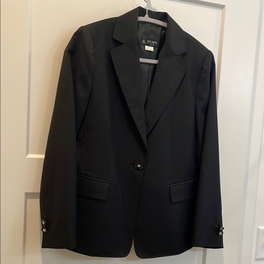 South Korean Women’s Blazer - Small